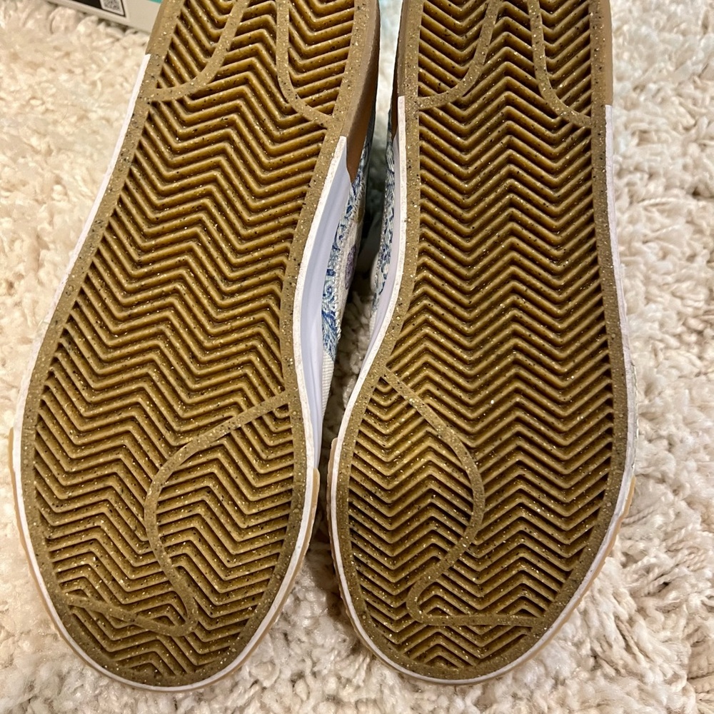 Nike SB Dunks - Picture 3 of 10